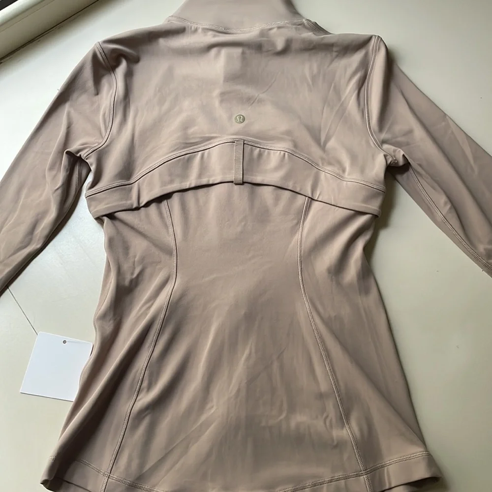 Lululemon Define Jacket Nutmeg with Gold Zipper - Picture 7 of 8